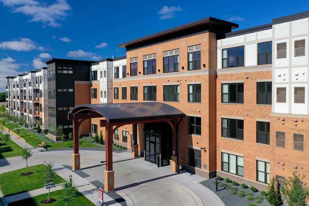 Legends At Berry 62+ Apartments - 777 Berry Street | Saint Paul, Mn Apartments For Rent | Rent.com