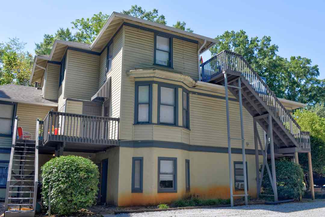 victorian village apartments marietta