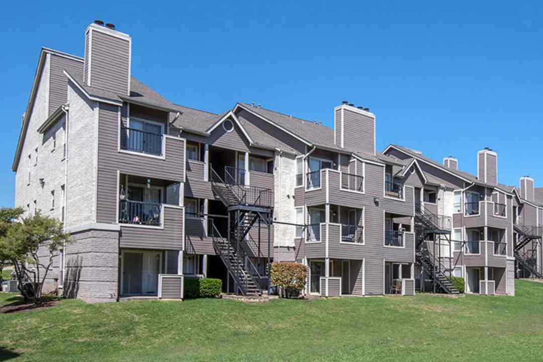 The Lakes At Renaissance Park Apartments Austin Tx 78728