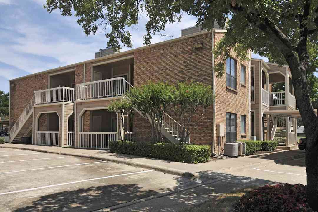 Carrera Run Apartments - Mesquite, TX 75150