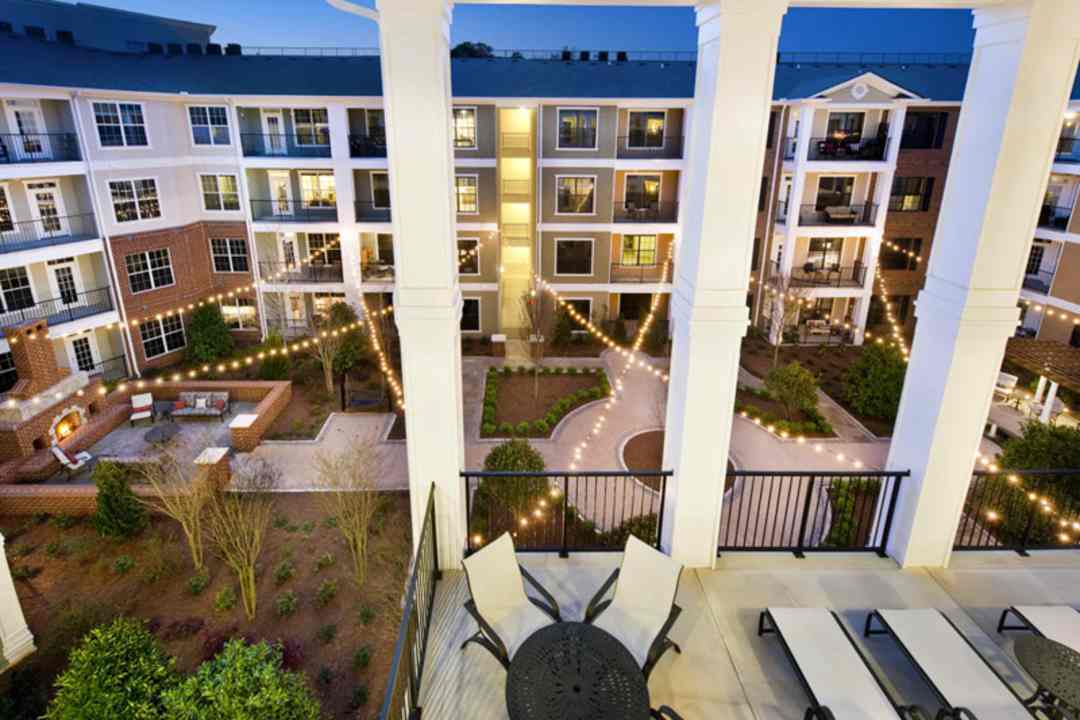 Amli North Point 9000 Beaver Creek Rd Alpharetta Ga Apartments For Rent Rent Com
