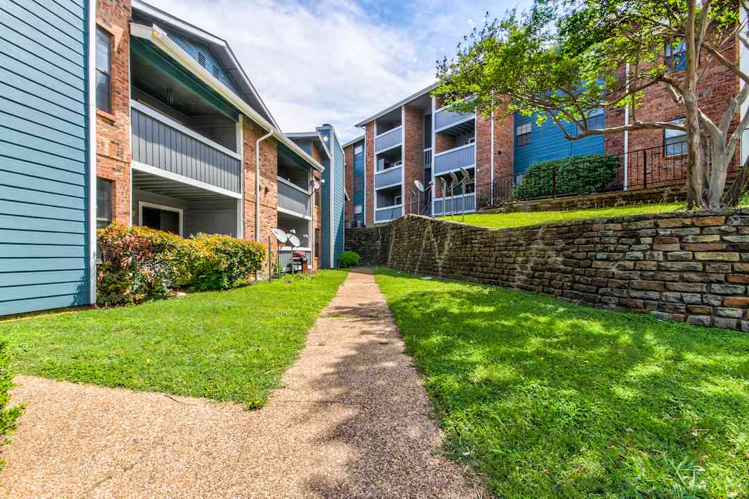 Tides At Eastchase Apartments - Fort Worth Tx 76120