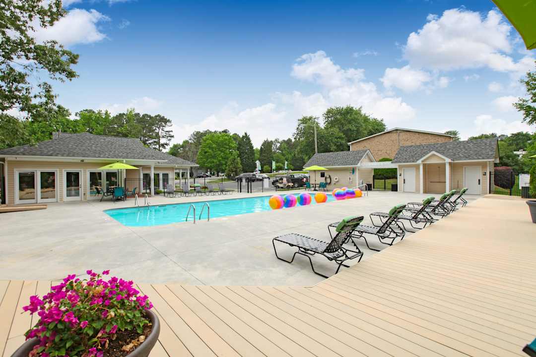 sumter square 613 charleston rd raleigh nc apartments for rent rent com