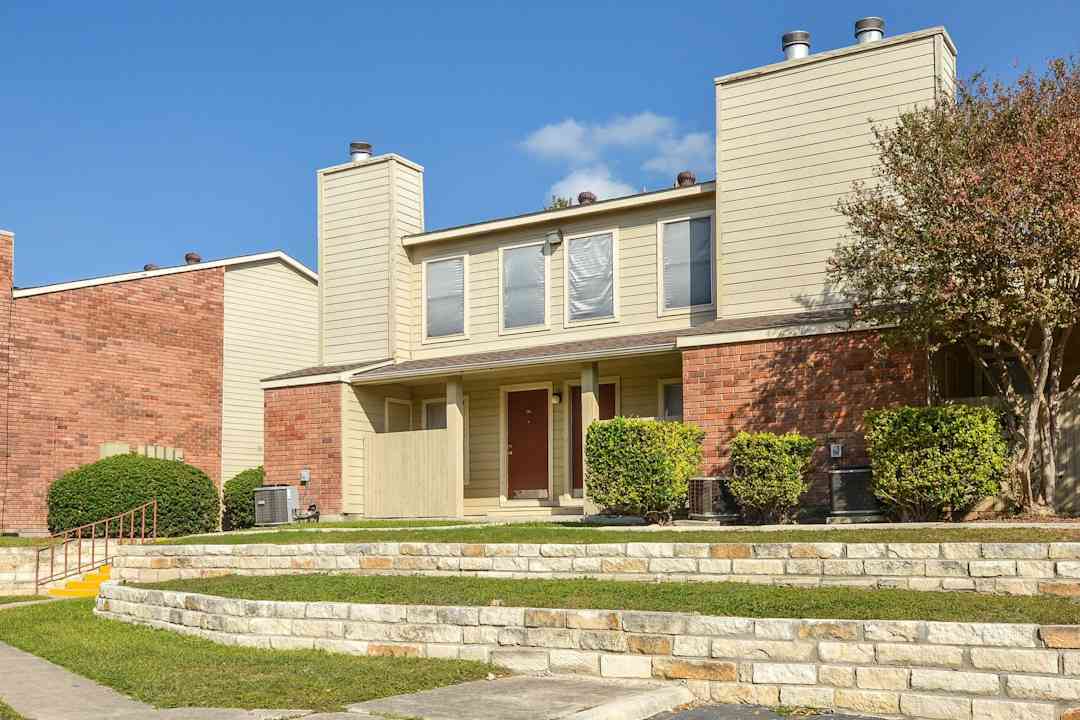 Riverstone Apartments 8711 Cinnamon Creek Dr San Antonio, TX