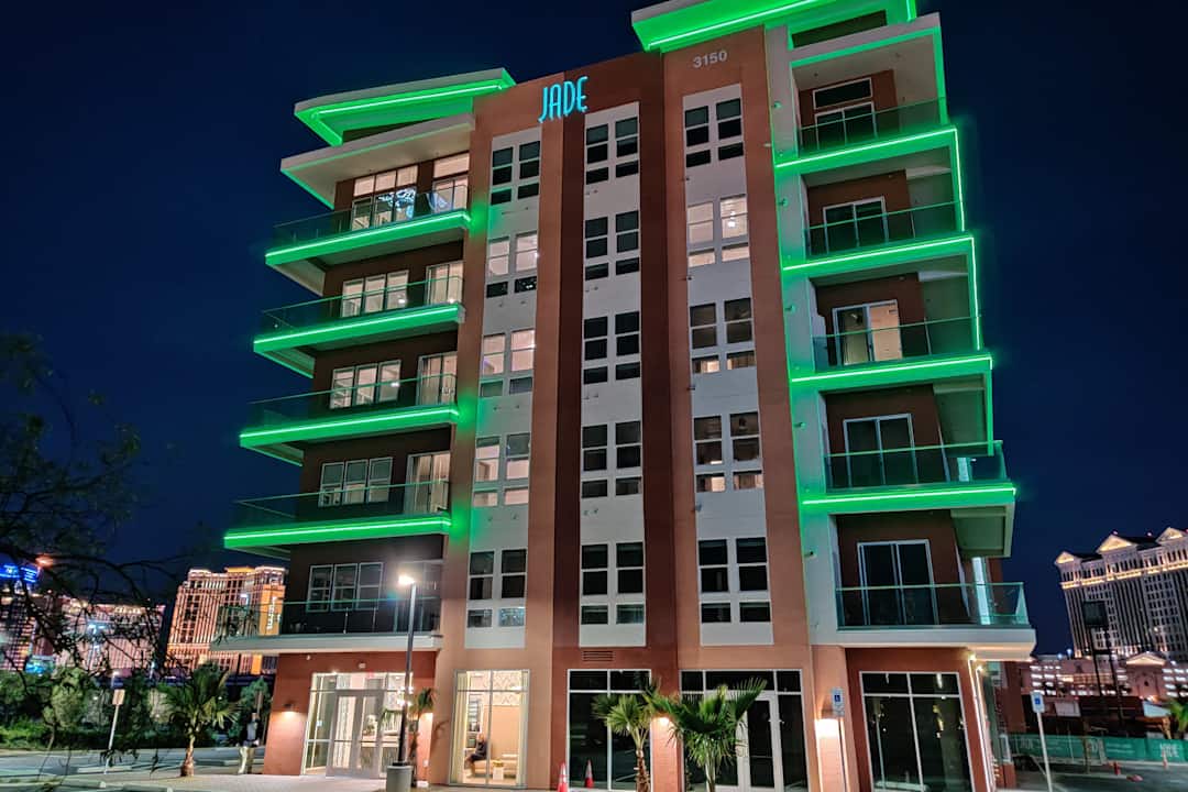 Jade Apartments - Las Vegas Nv 89103
