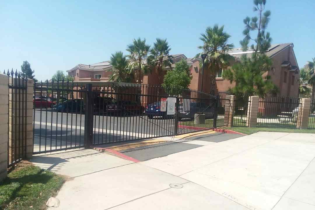 cottonwood place apartments moreno valley ca 92553