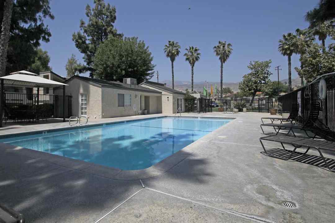 tuscany apartment homes san bernardino ca 92404