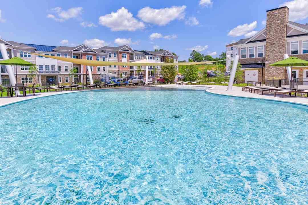 HoneyGo Run Apartments Perry Hall, MD 21128