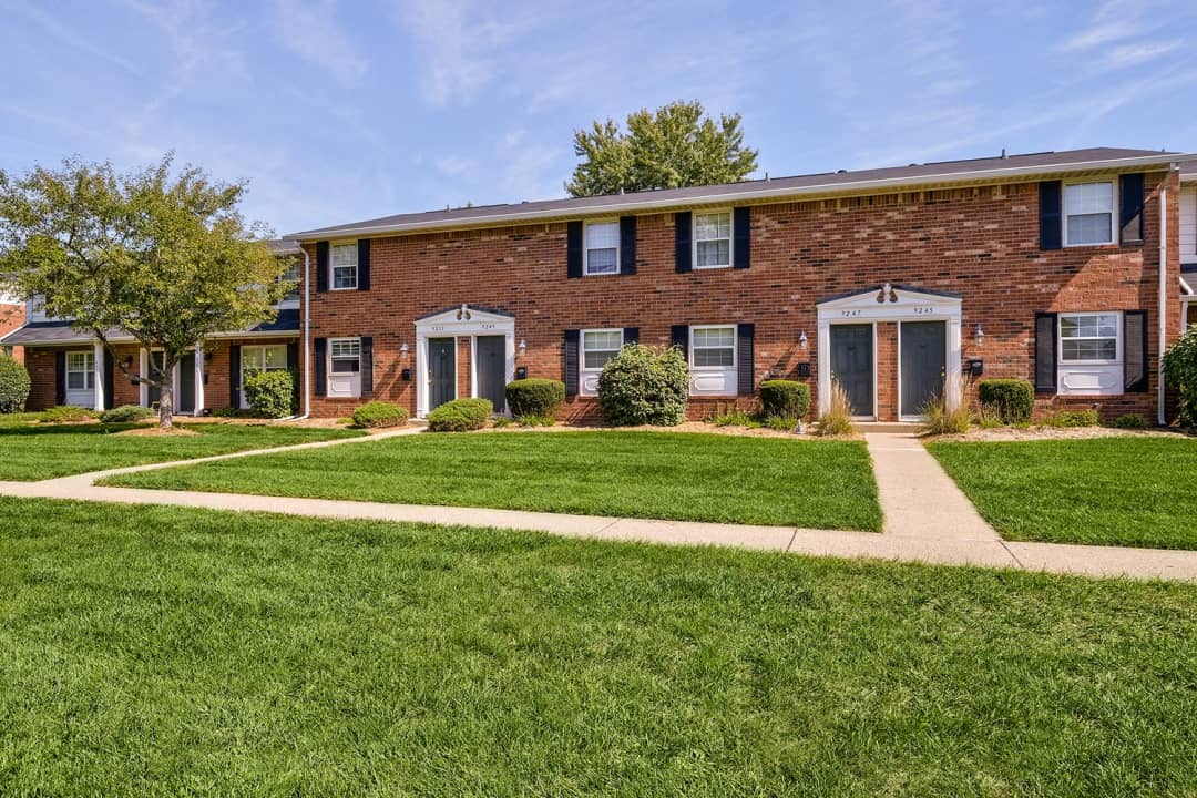 Ashton Brook Apartments of Nora Apartments - Indianapolis, IN 46240