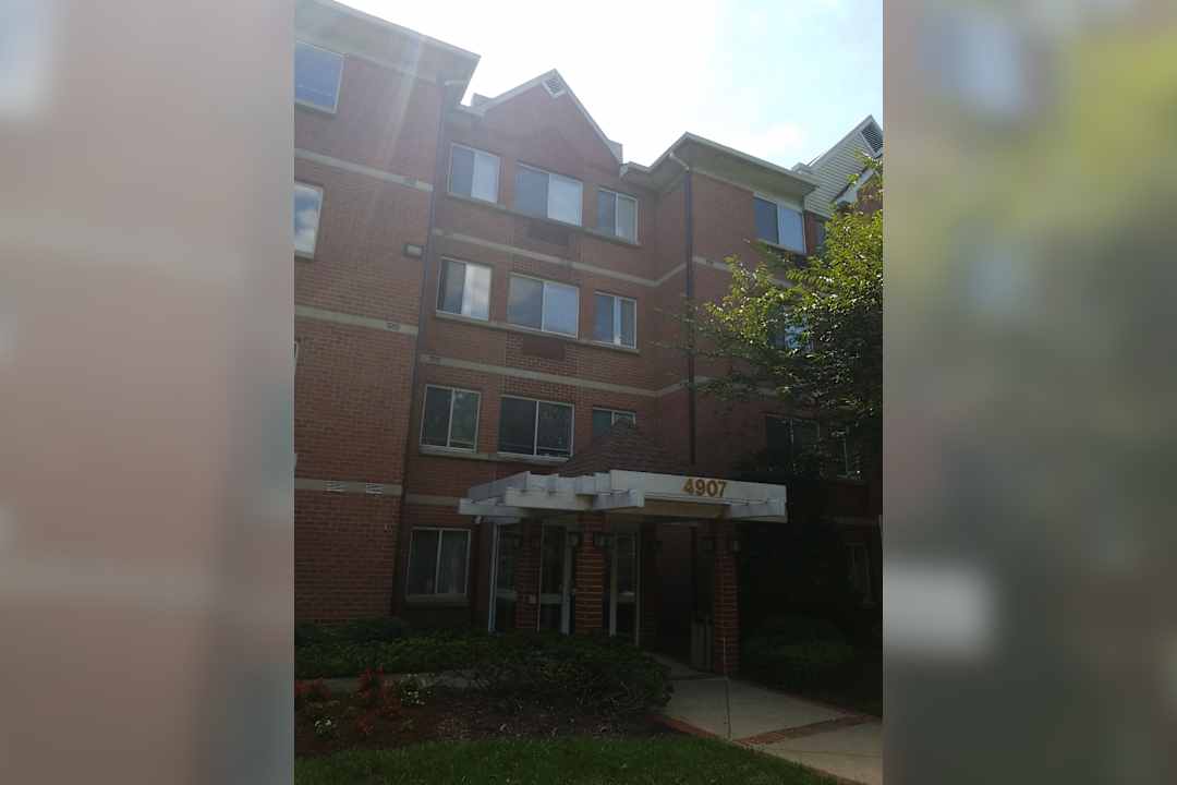 manor apartments hyattsville md 20782