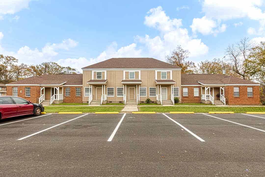 The Apartments Lake Hill Dr 420 Lake Hill Dr Vicksburg, MS