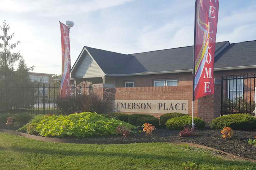 Emerson Place Apartments - Indianapolis In 46218