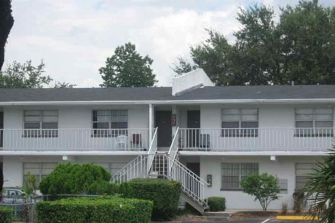 andover club apartments tampa fl 33617