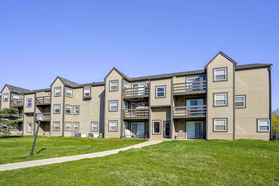 The M Club Apartments 7007 Courthouse Dr Indianapolis In Apartments For Rent Rent Com