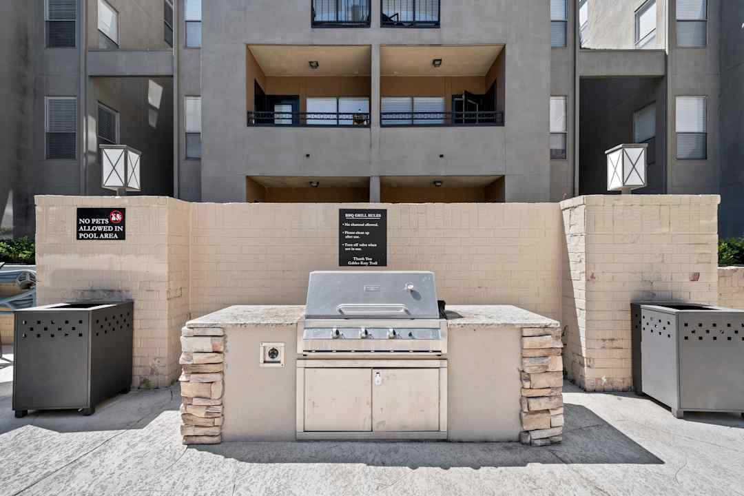 Gables Katy Trail Apartments - Dallas Tx 75204