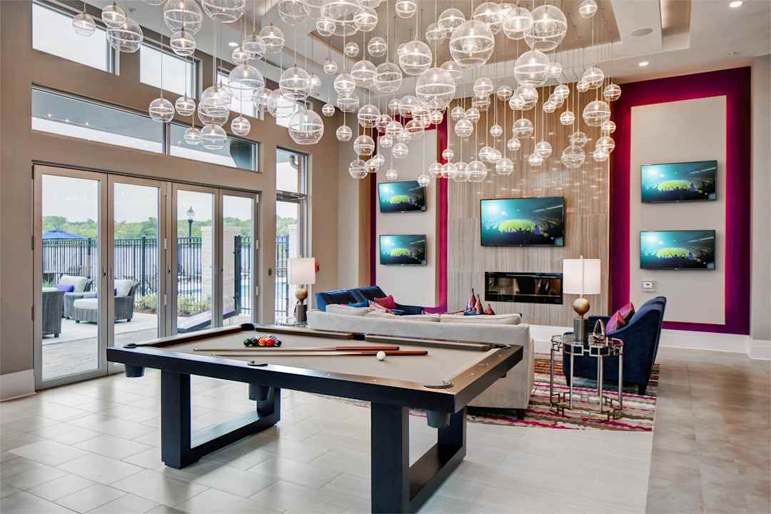 Azure Oxford Square 7010 Southmoor St Hanover Md Apartments For Rent Rent Com