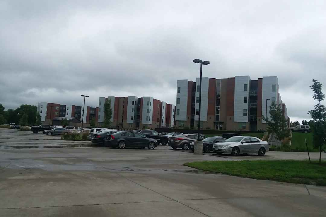 stadium view apartments ames