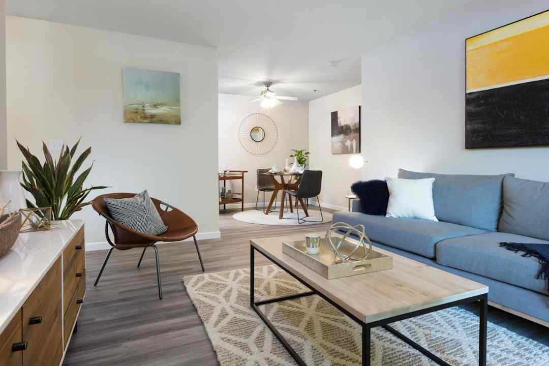 The Meadows 1000 Escalon Ave Sunnyvale Ca Apartments For Rent Rent Com