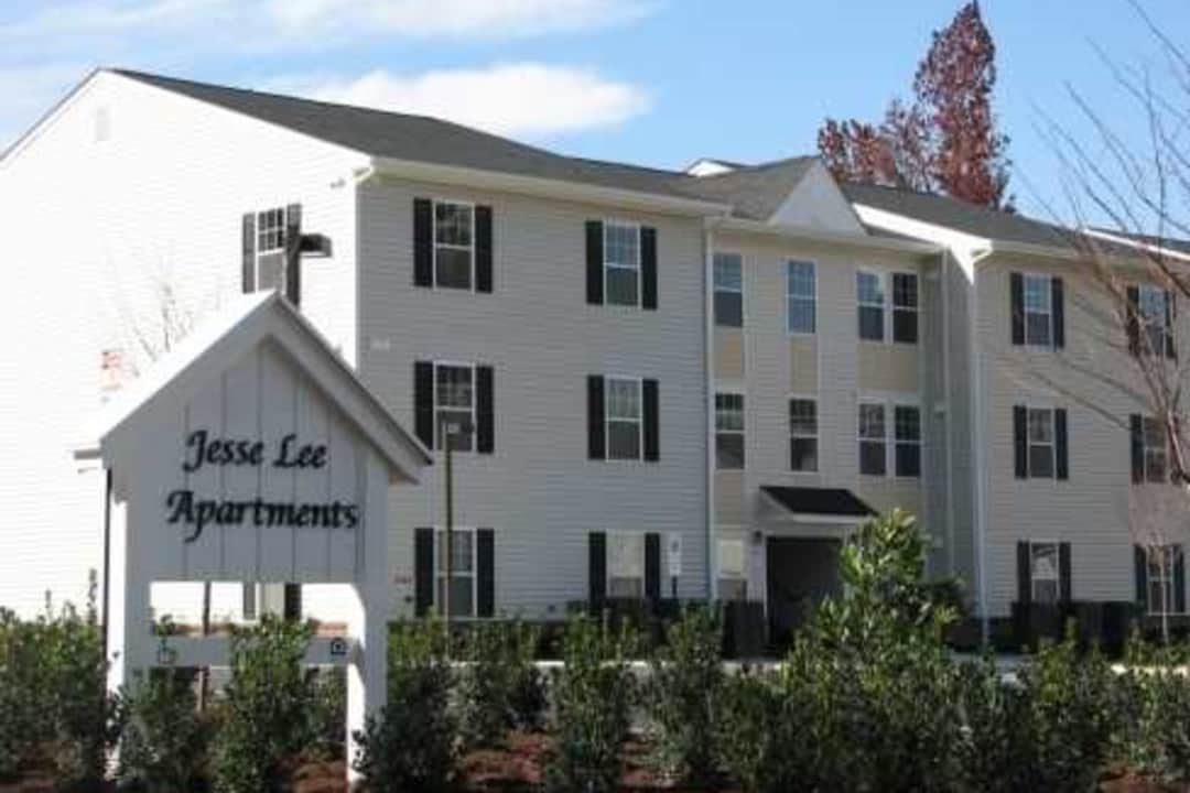 Jesse Lee Apartments - Petersburg, VA 23805