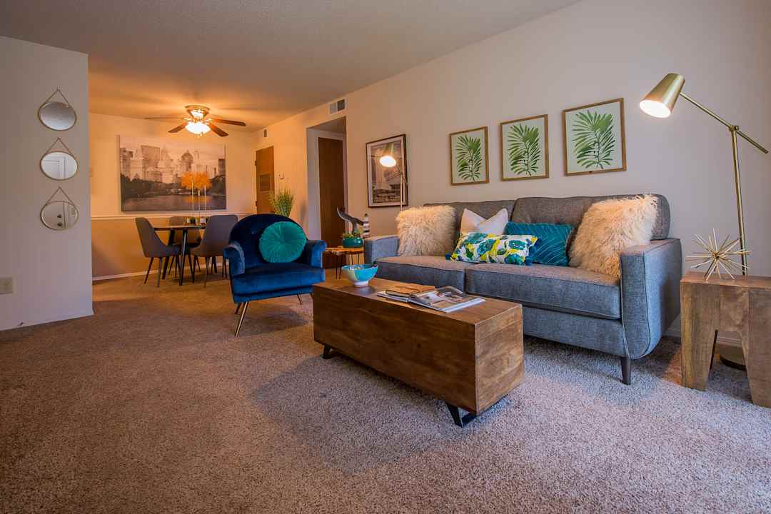 silver springs apartment wichita ks 67212