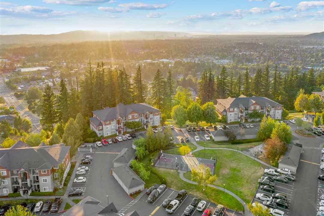 Altamont Summit 9701 SE Johnson Creek Blvd Happy Valley, OR