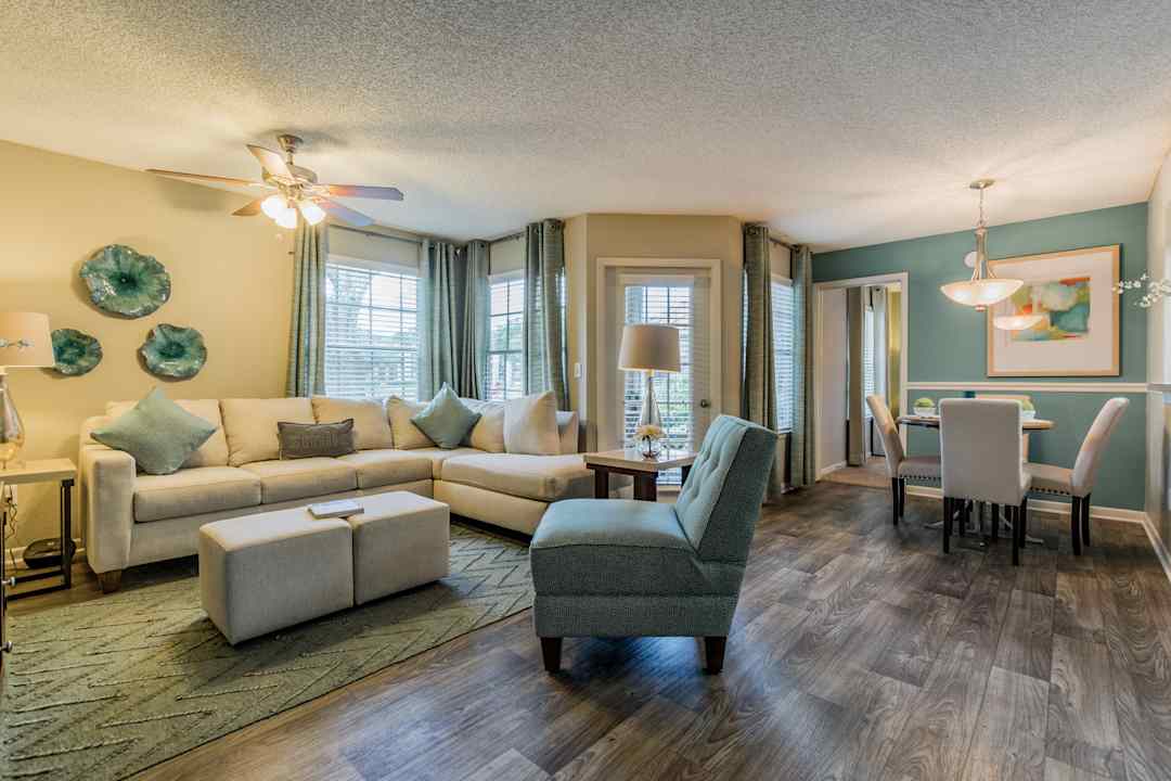 Pine Harbour 10600 Bloomfield Dr Orlando Fl Apartments For Rent Rent Com