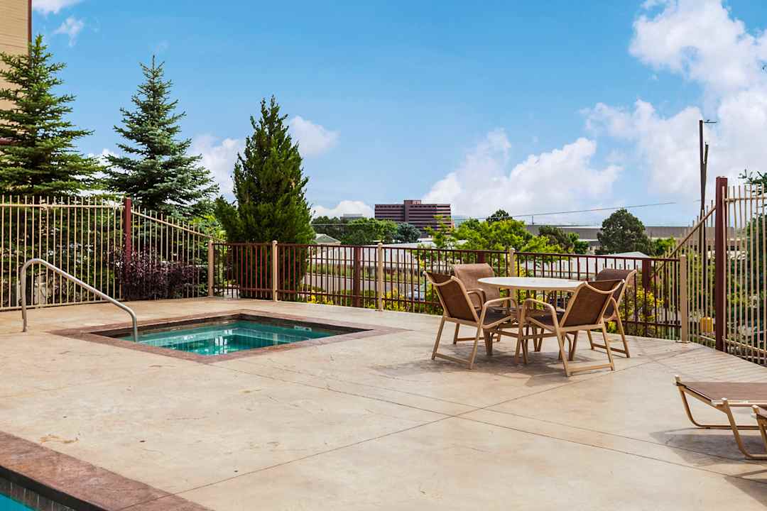 americana lakewood 12598 w dakota ave lakewood co apartments for rent rent com