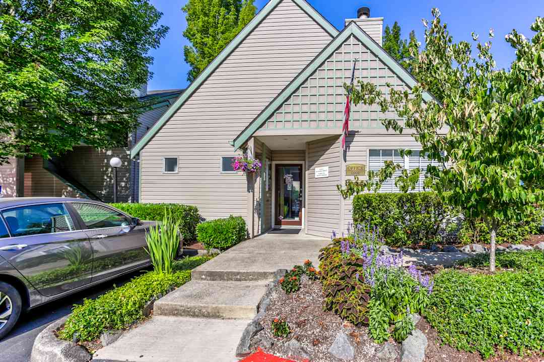 Hampton Ridge Apartments - Portland Or 97223