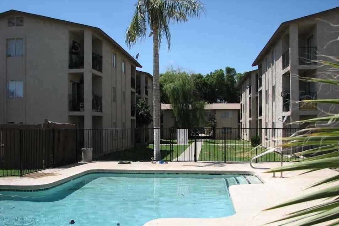 Desert Sands Apartments - Phoenix Az 85021