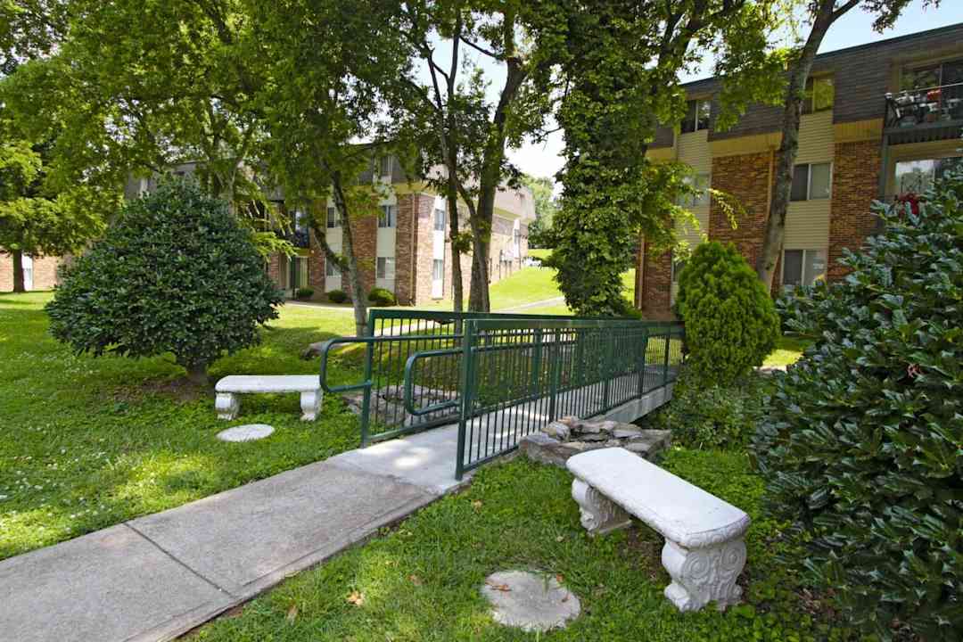 tulip grove apartments hermitage tn 37076