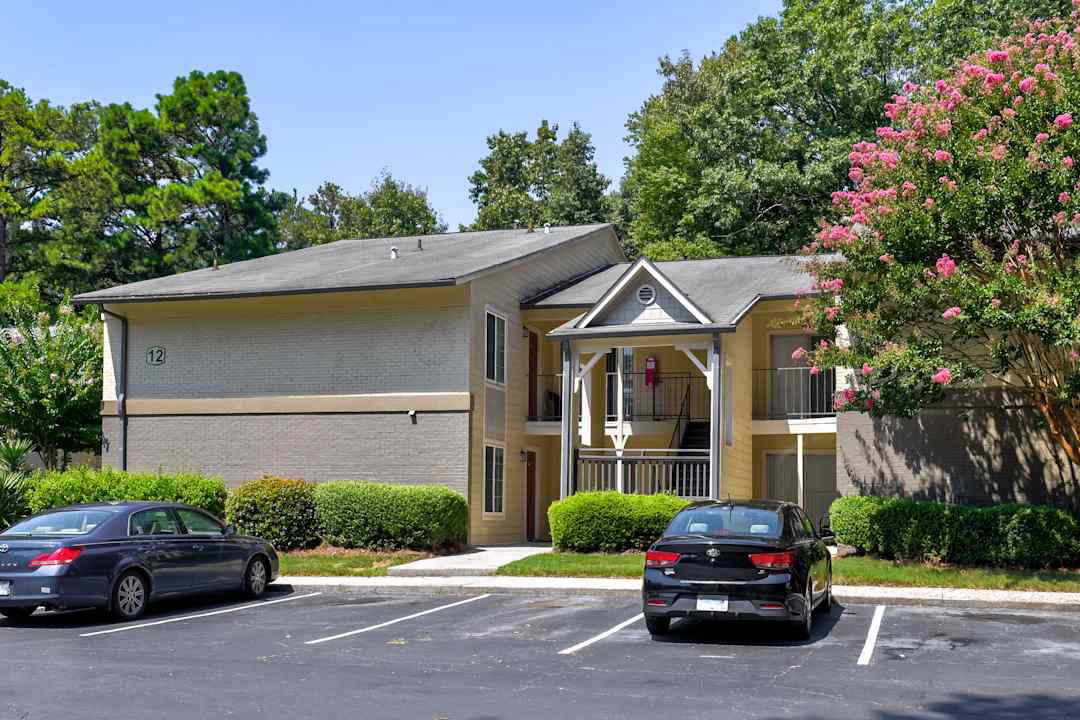 waters edge apartments atlanta ga 30350