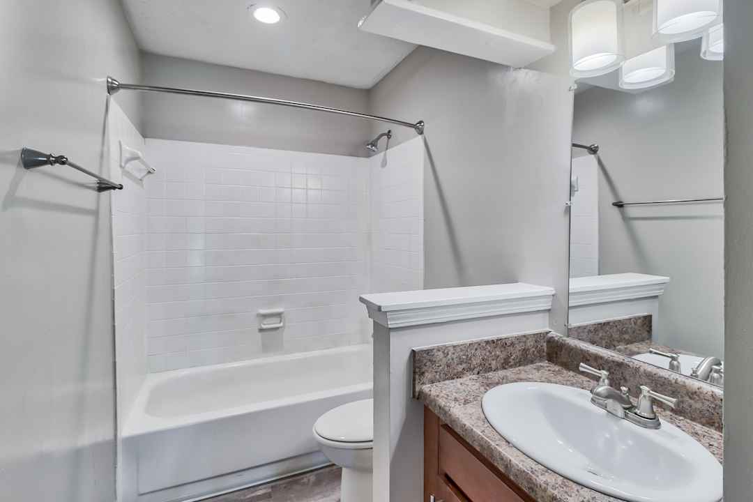 lafontenay 175 la fontenay dr louisville ky apartments for rent rent com