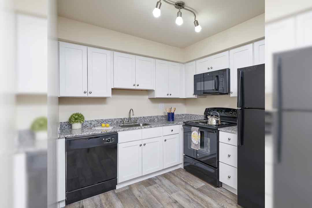 Village Square Apartments - 1600 Brookwood Dr Bensalem Pa Apartments For Rent Rentcom