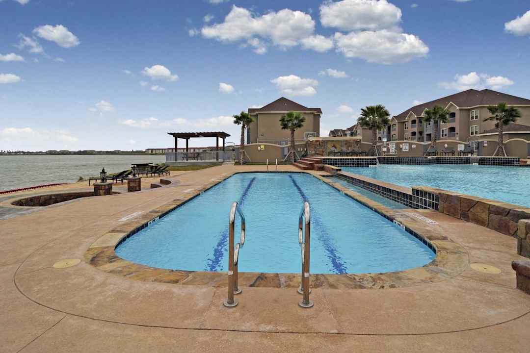 la joya bay resort 1514 ennis joslin rd corpus christi tx apartments for rent rent com
