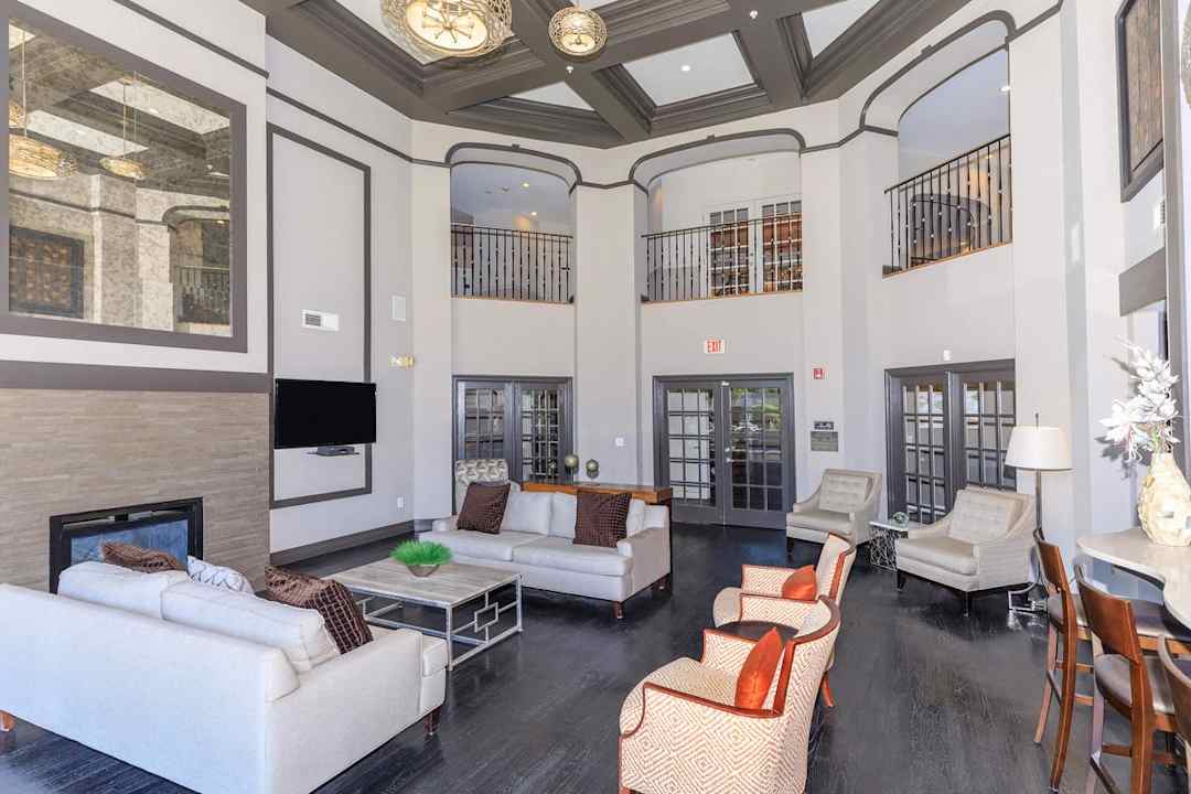 The Apartments At Aberdeen Station 1000 Central Ave Matawan Nj Apartments For Rent Rent Com