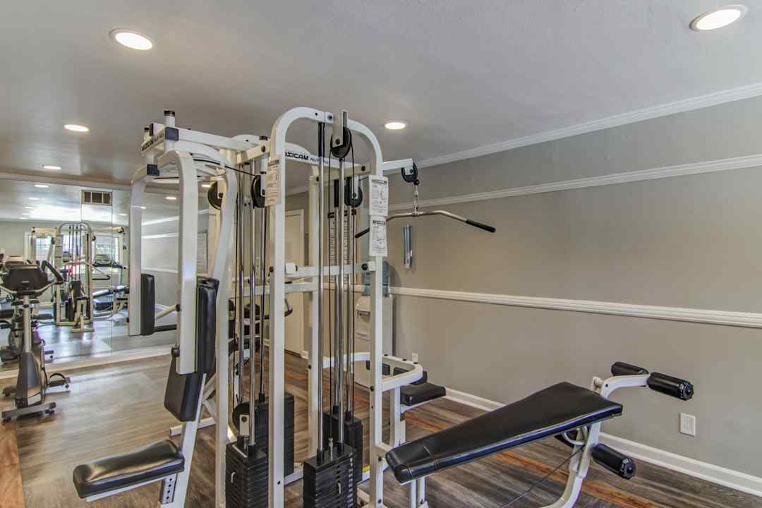 Americana Warner Center Apartments 6701 De Soto Ave Canoga Park Ca Apartments For Rent Rent Com