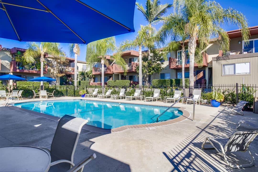 Mesa Vista Apartments - San Diego, CA 92111