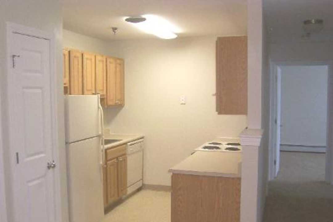 Hillside Village Apartments - 17 Convent Hill Rd Ware Ma Apartments For Rent Rentcom