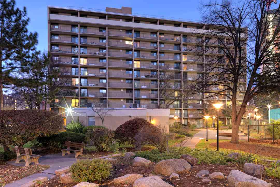 amy lowell apartments 65 martha rd boston ma apartments for rent rent com