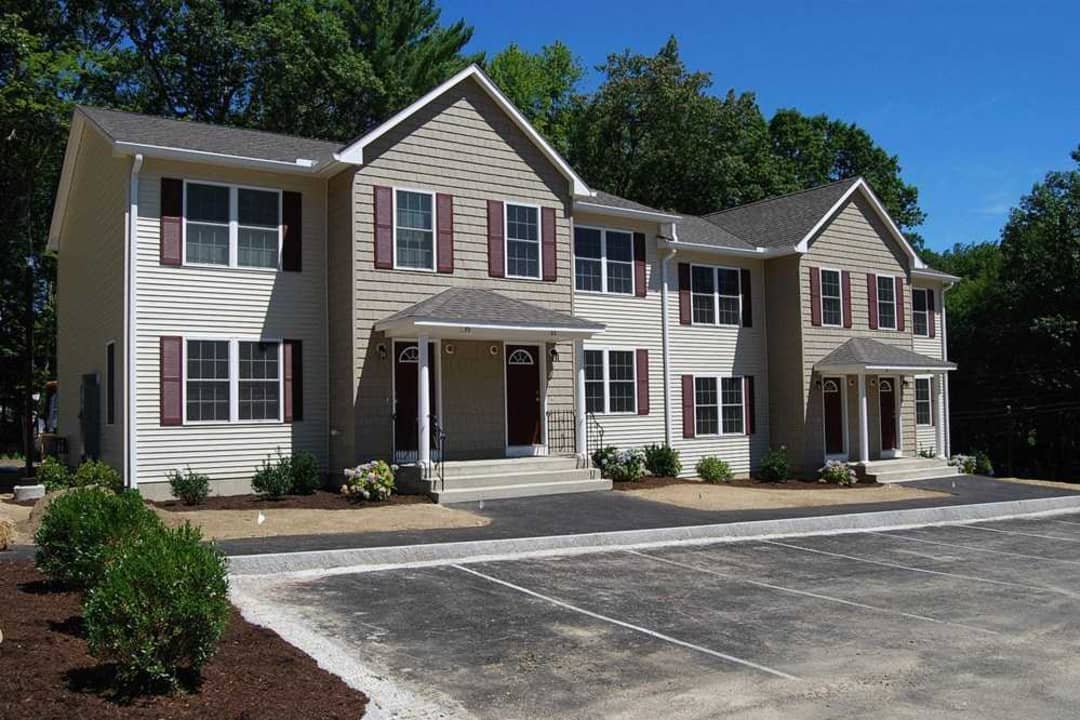 Stoneyview Way Townhouses Apartments, Rabbit Landscaping Framingham Manchester Nh