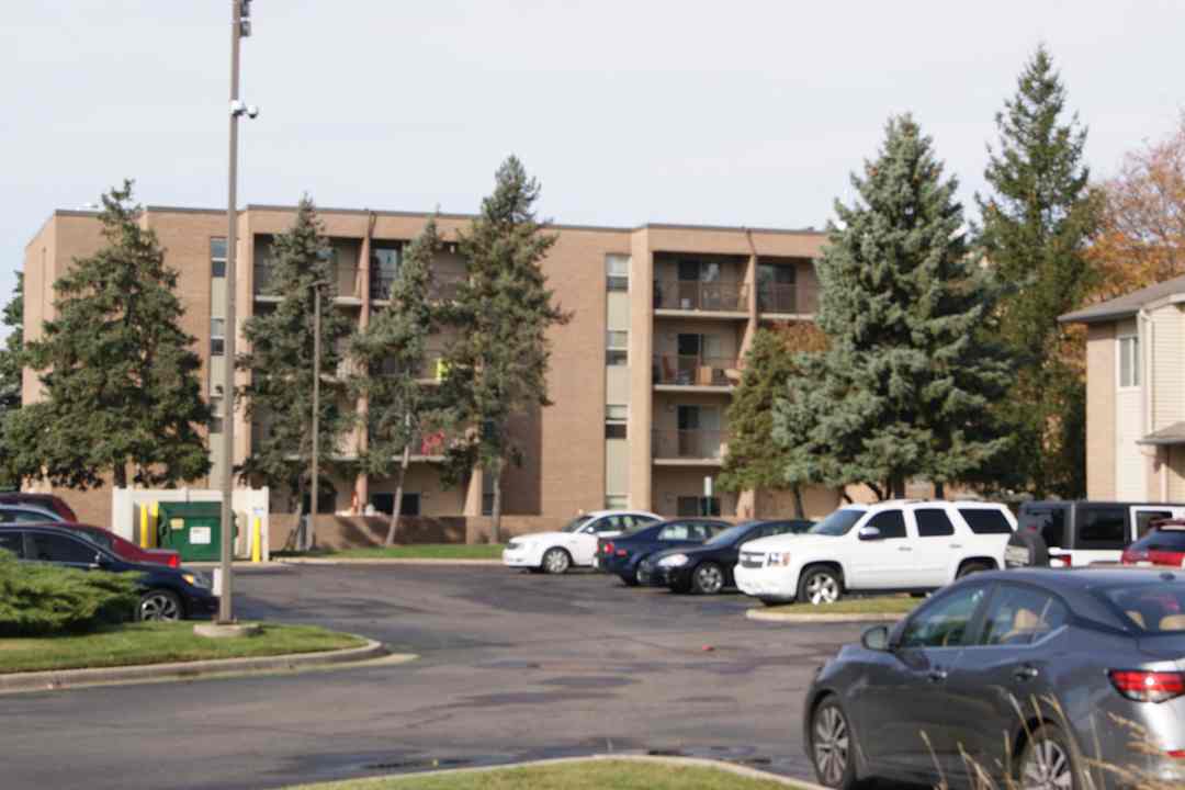 walnut park apartments lansing mi