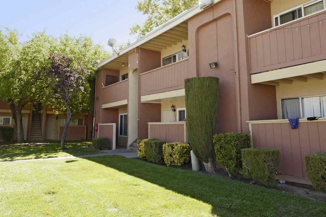 Villa Del Rio Apartments - Sacramento Ca 95825
