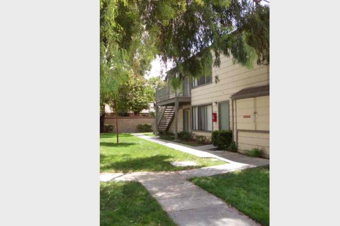 sunrise apartments 6449 rutland ave riverside ca apartments for rent rent com