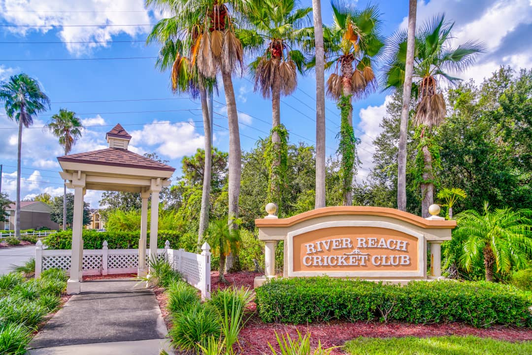 Cricket Club Apartments - Orlando, FL 32828