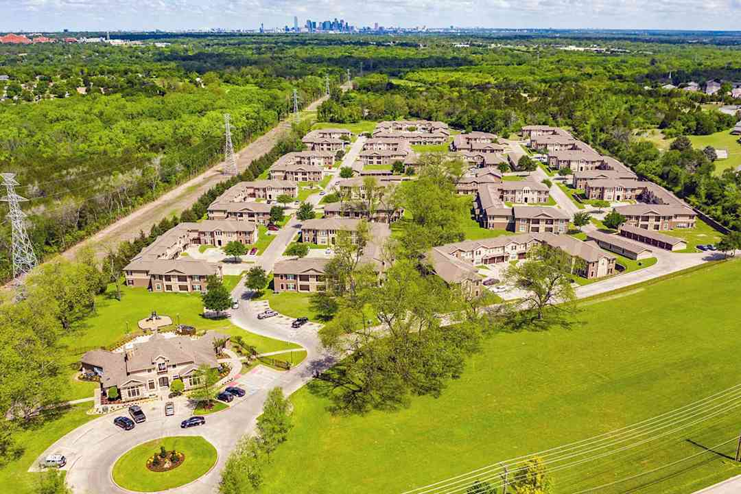 Highland Hills Apartments - Dallas Tx 75241