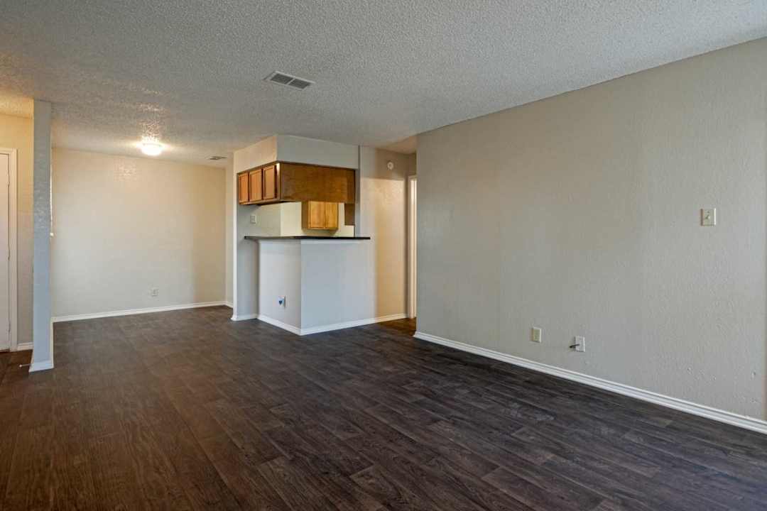 ridgecrest ii apartments denton tx 76205