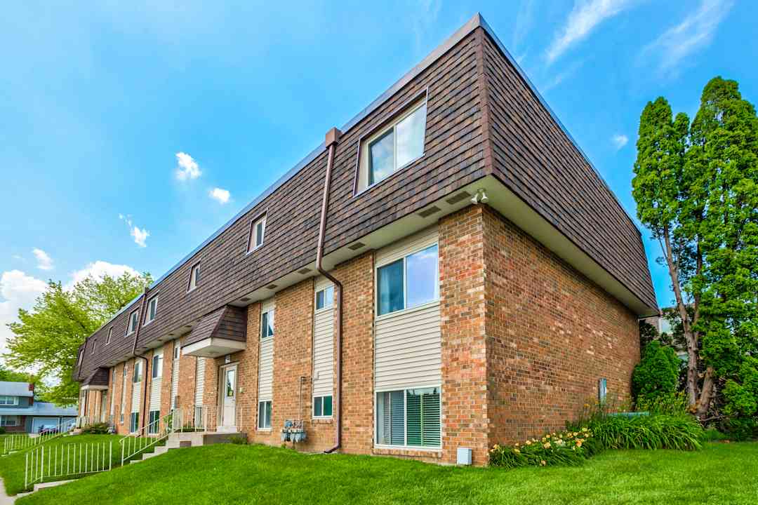 Westgate Villa 600714 Westgate St. Iowa City, IA Apartments for Rent Rent.