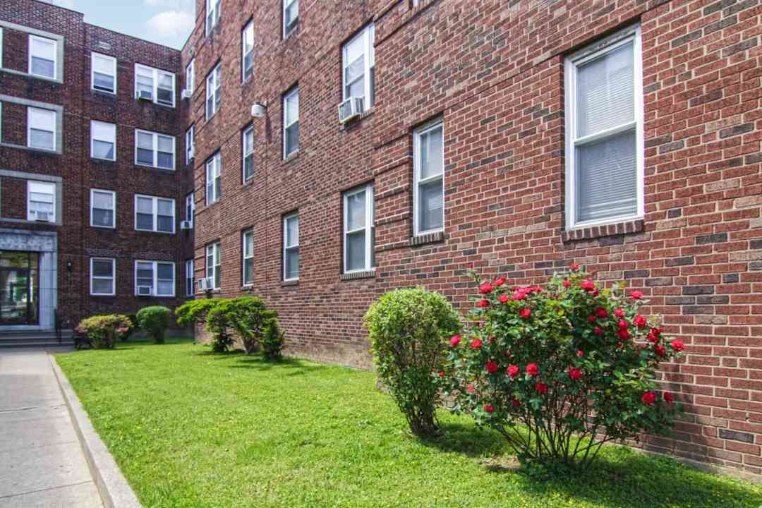 long lane apartments upper darby pa 19082