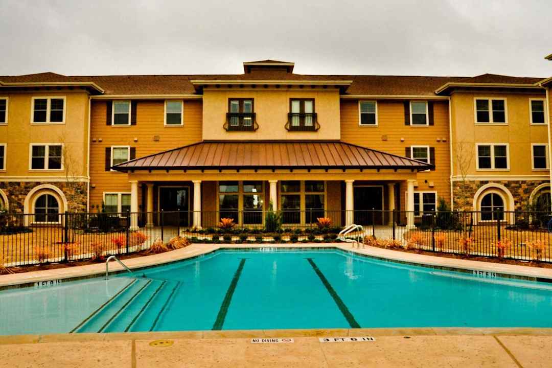 the huntington apartments buda tx 78610