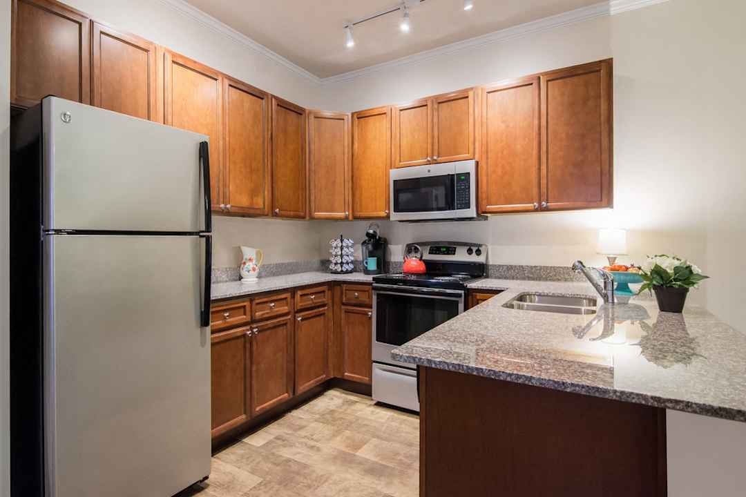 Ardmore Cates Creek 100 Waterstone Park Circle Hillsborough Nc Apartments For Rent Rent Com